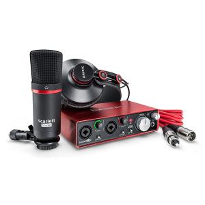 FOCUSRITE Scarlett 2i2 Studio (3nd Generation)