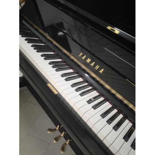 Prodotto: U3 - PIANOFORTE VERTICALE YAMAHA U3 RICONDIZIONATO COME NUOVO -  GARANZIA 5 ANNI - Yamaha ( - Pianoforti acustici);